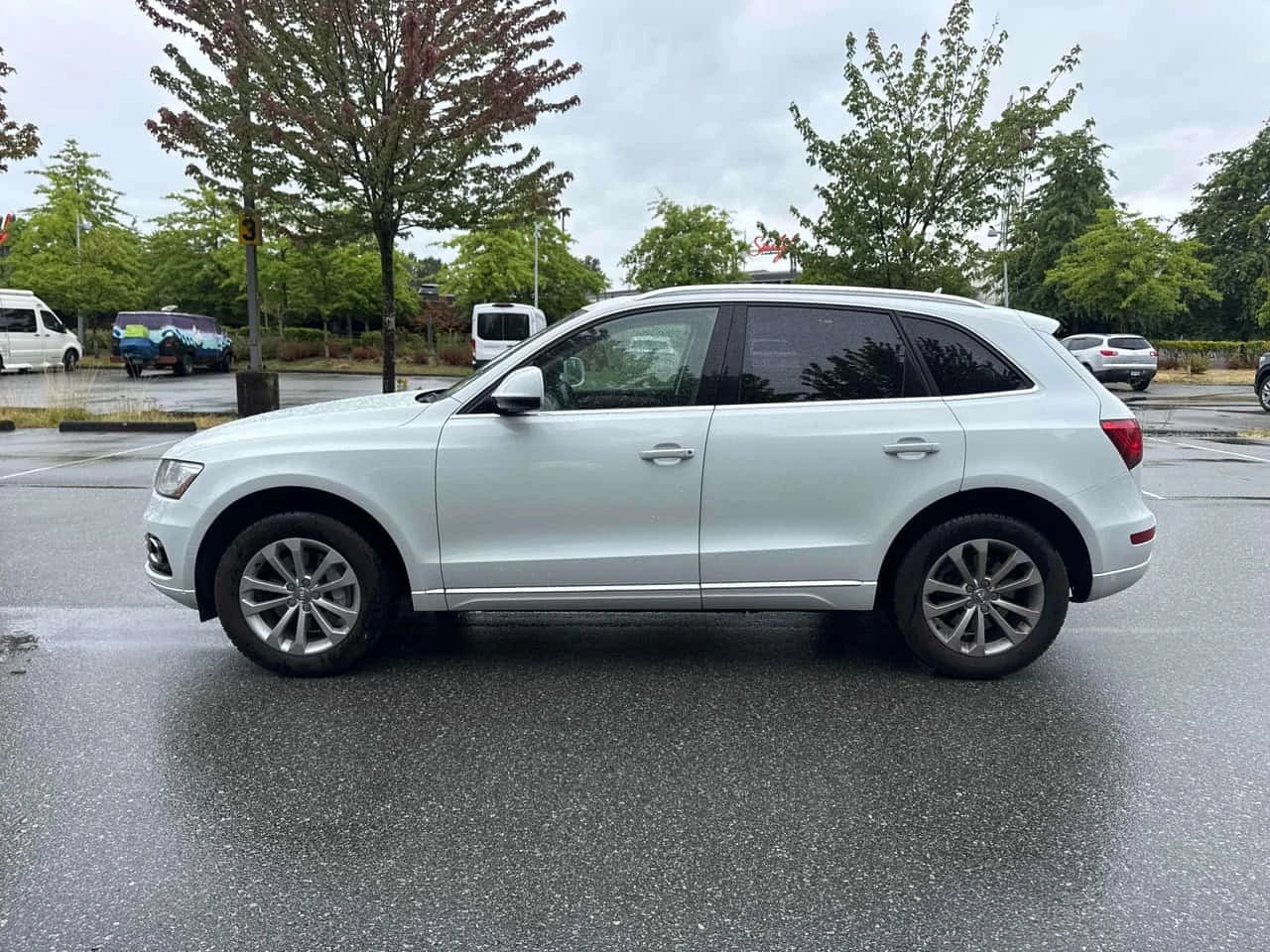 Audi Q5 * 3.0T Technik * CARFAX * ОПЦИЯ ЗА ФИНАНСИРАНЕ * , снимка 2 - Автомобили и джипове - 55784705