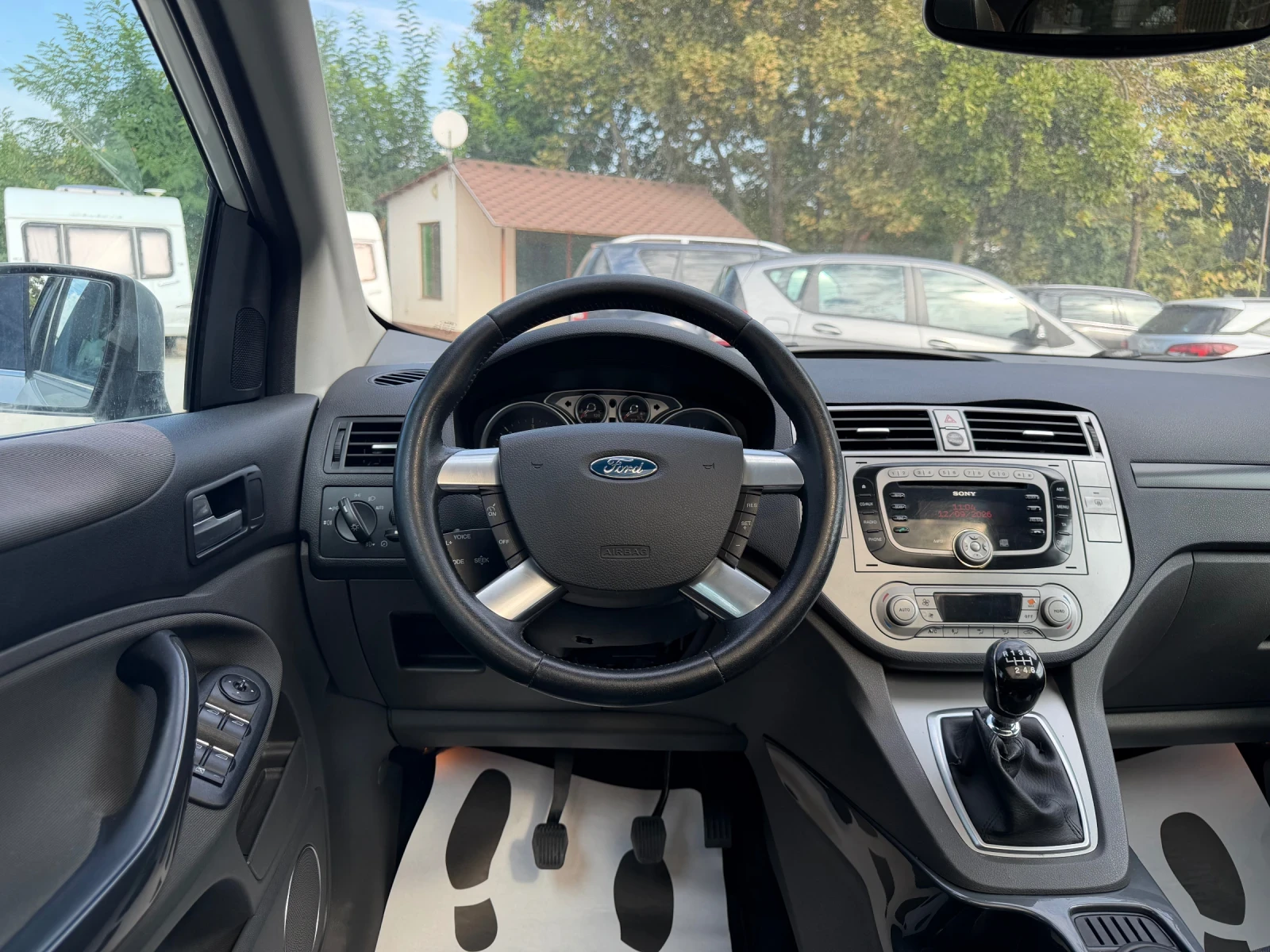 Ford Kuga 2.0CDTI/Panorama/136ps., снимка 11 - Автомобили и джипове - 56038986