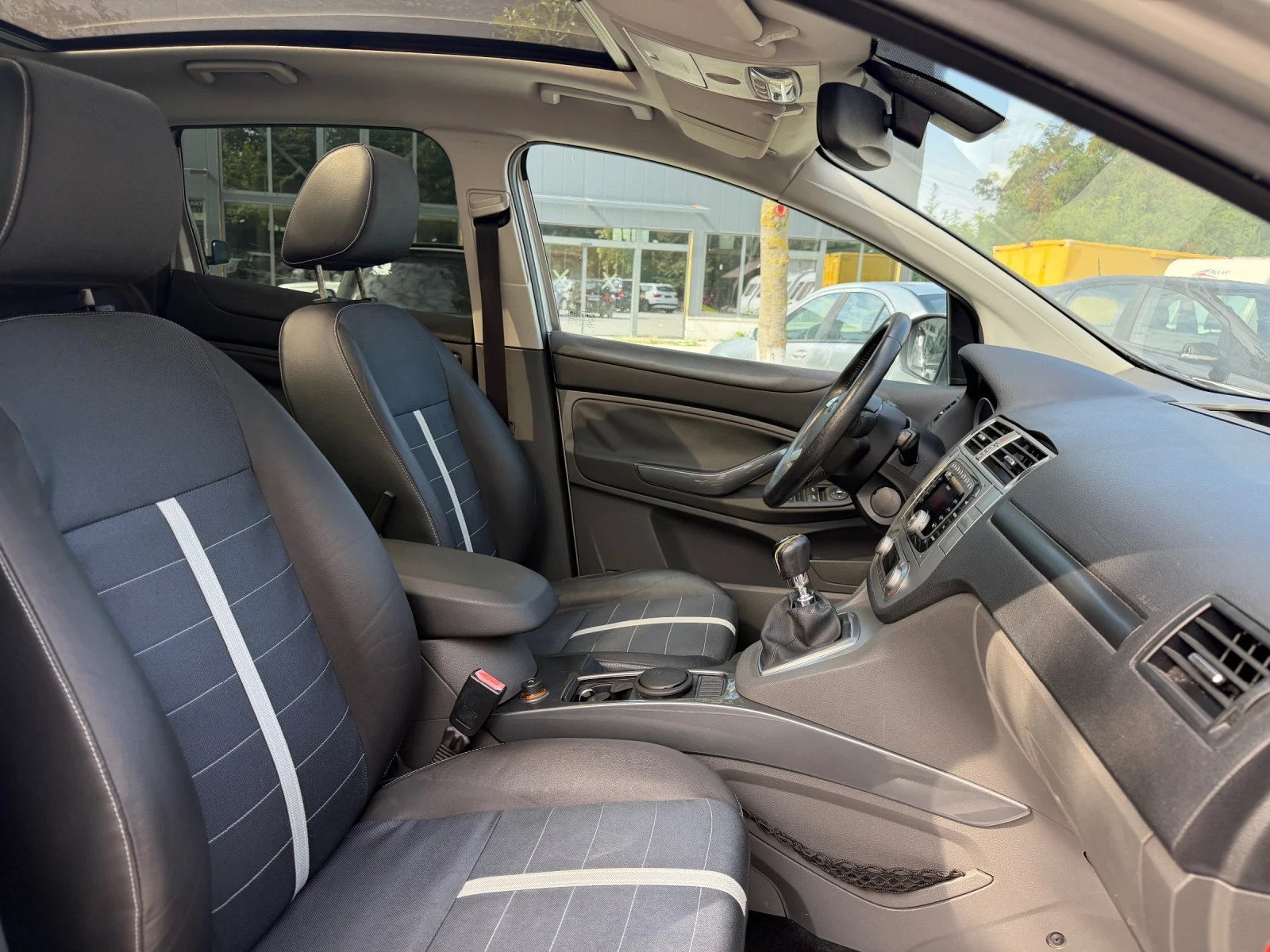 Ford Kuga 2.0CDTI/Panorama/136ps., снимка 15 - Автомобили и джипове - 56038986