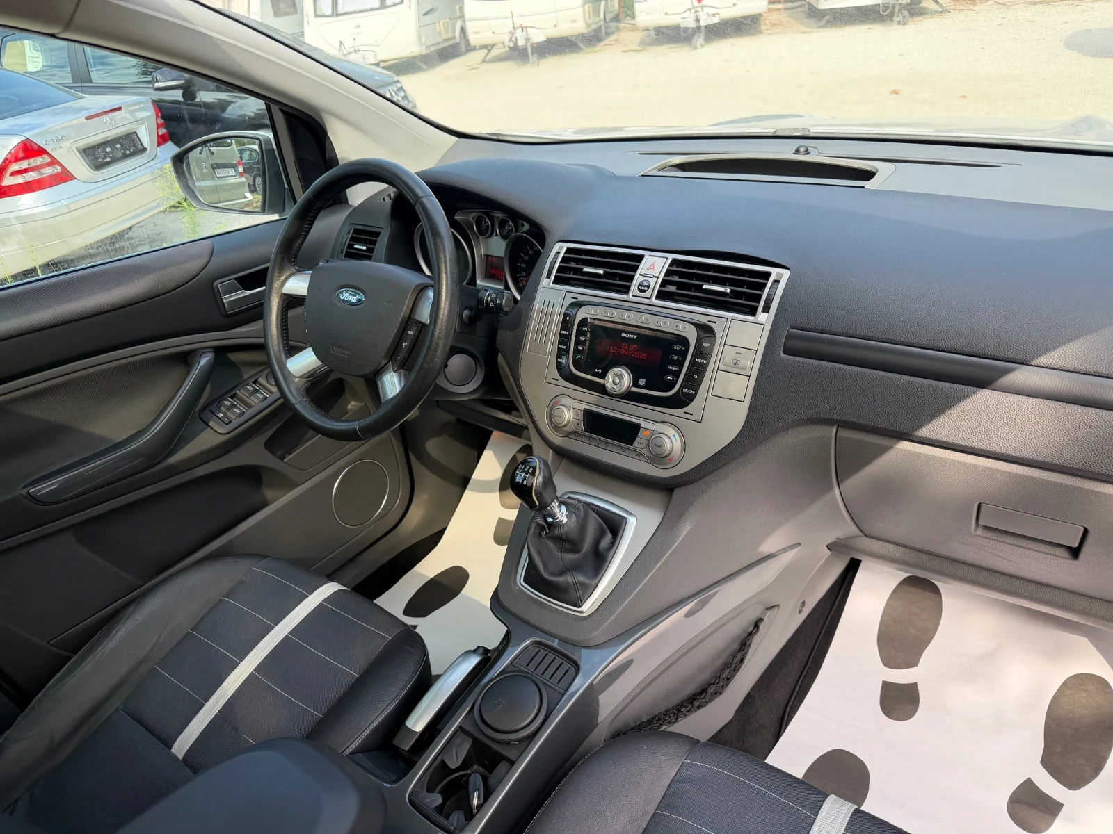 Ford Kuga 2.0CDTI/Panorama/136ps., снимка 16 - Автомобили и джипове - 56038986