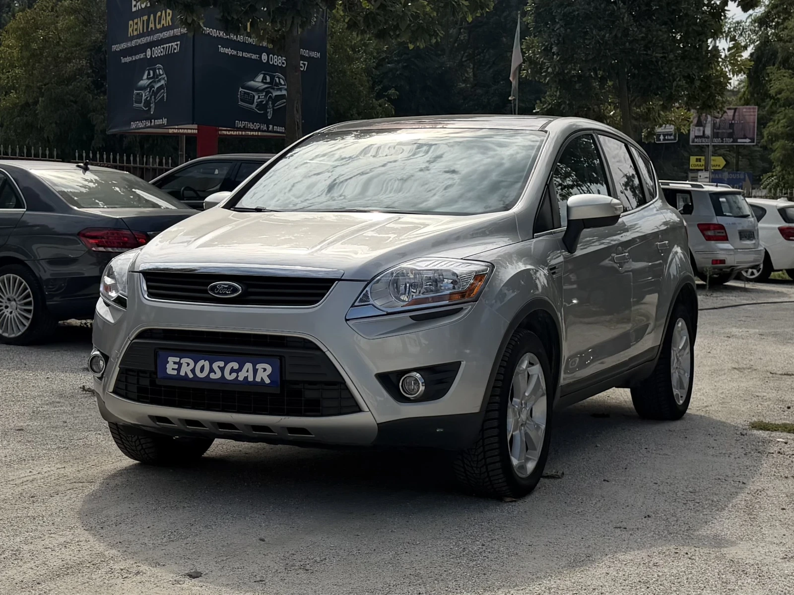 Ford Kuga 2.0CDTI/Panorama/136ps., снимка 2 - Автомобили и джипове - 56038986