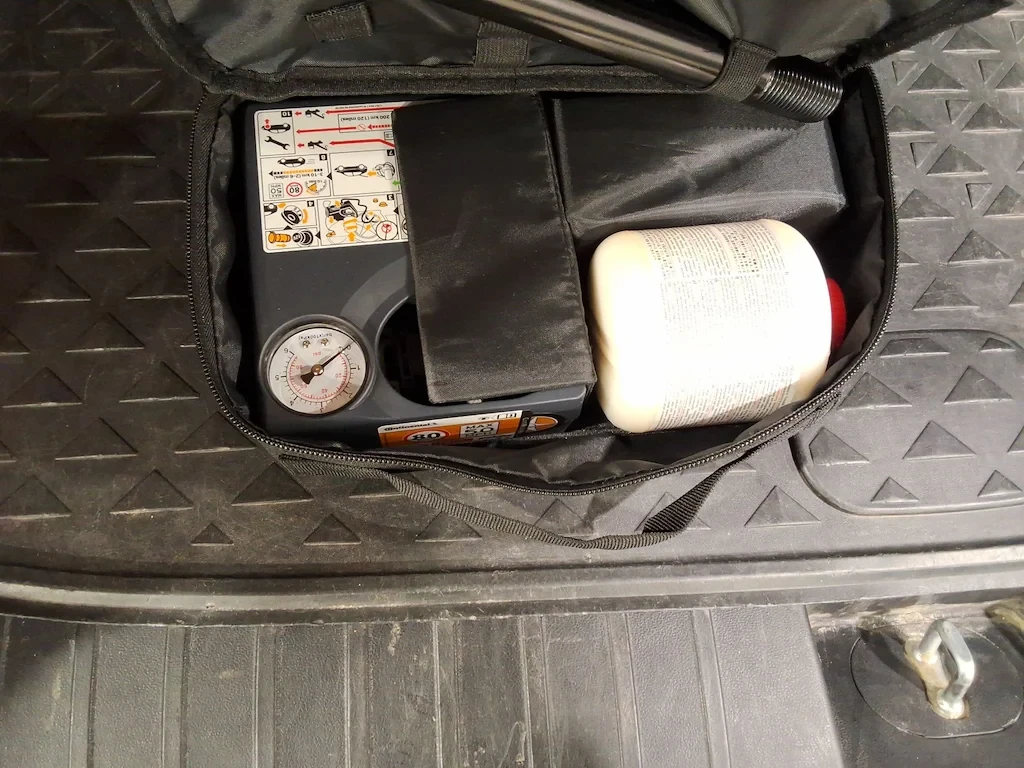 Hyundai Tucson 1.6 T-GDI 48V FEEL DCT, снимка 11 - Автомобили и джипове - 56201617