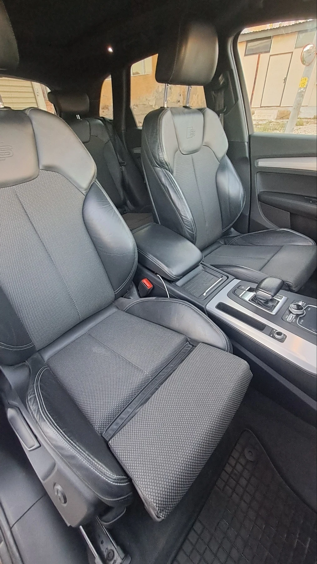 Audi Q5 S line, снимка 9 - Автомобили и джипове - 56242781