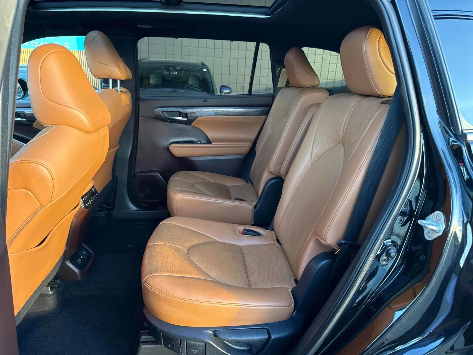 Toyota Highlander, снимка 10 - Автомобили и джипове - 56686875