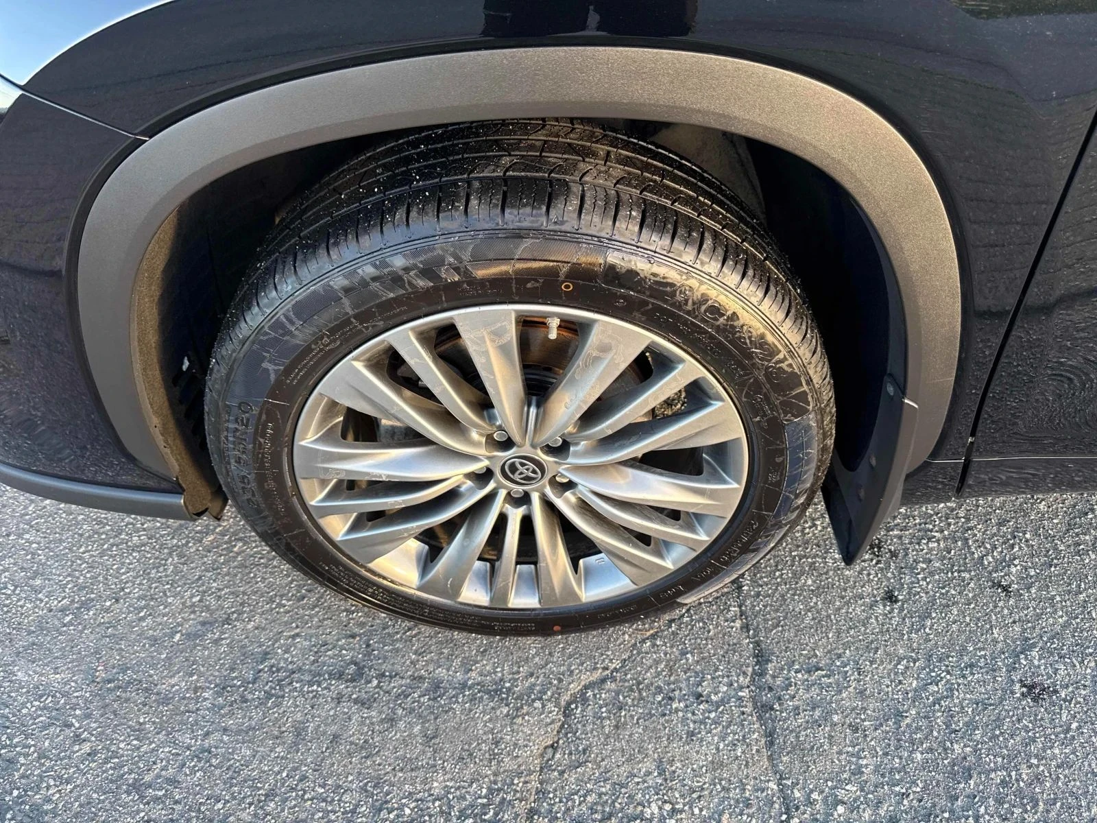 Toyota Highlander, снимка 6 - Автомобили и джипове - 56686875