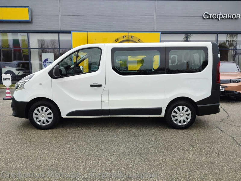 Renault Trafic L1H1 7 1 Combi Life 2.0 dCi (120hp) MT6, снимка 4 - Бусове и автобуси - 49377332