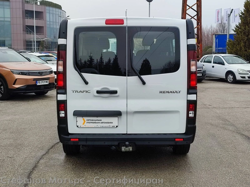 Renault Trafic L1H1 7 1 Combi Life 2.0 dCi (120hp) MT6, снимка 7 - Бусове и автобуси - 49377332