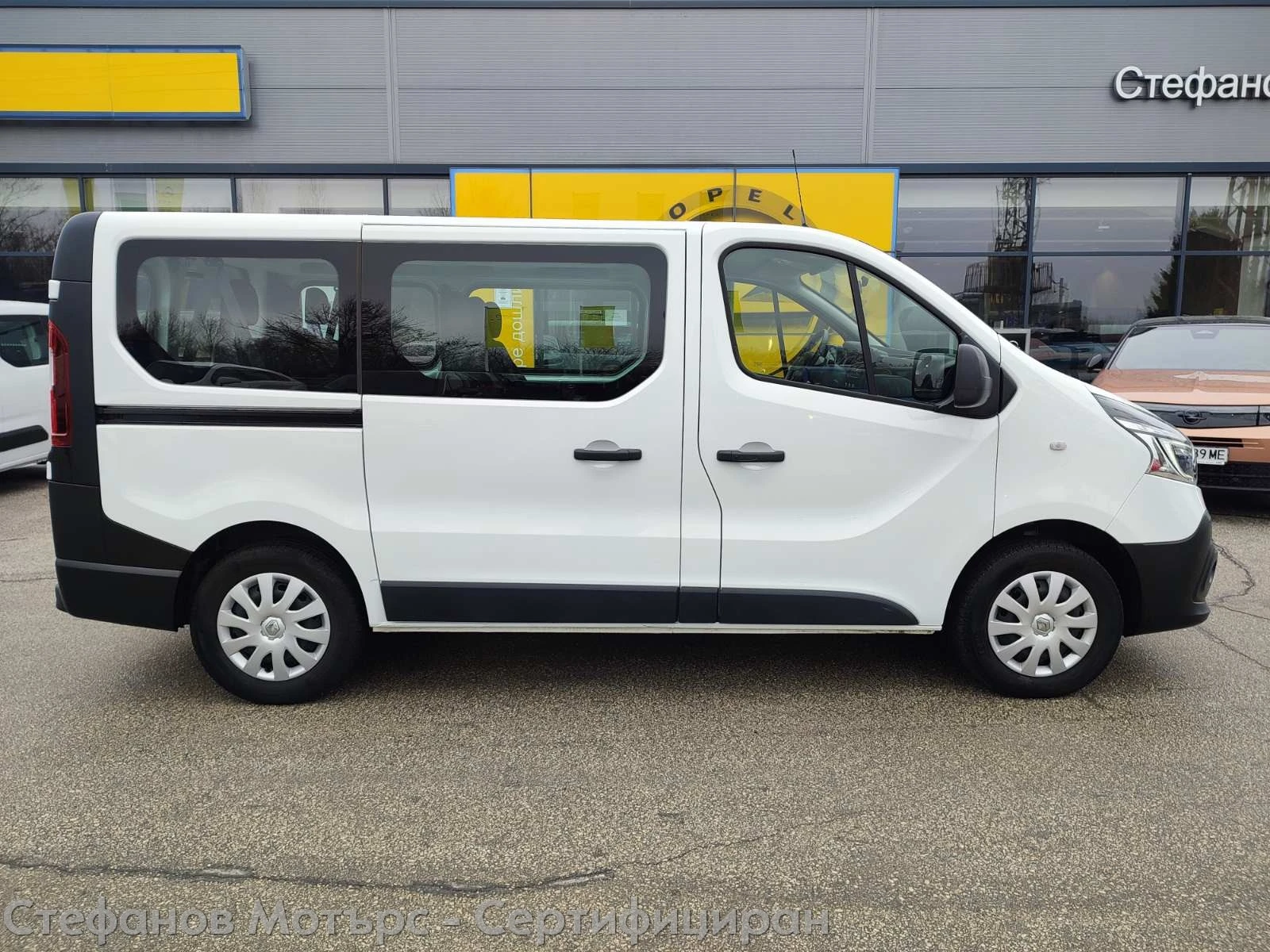 Renault Trafic L1H1 7 1 Combi Life 2.0 dCi (120hp) MT6 | Mobile.bg   5