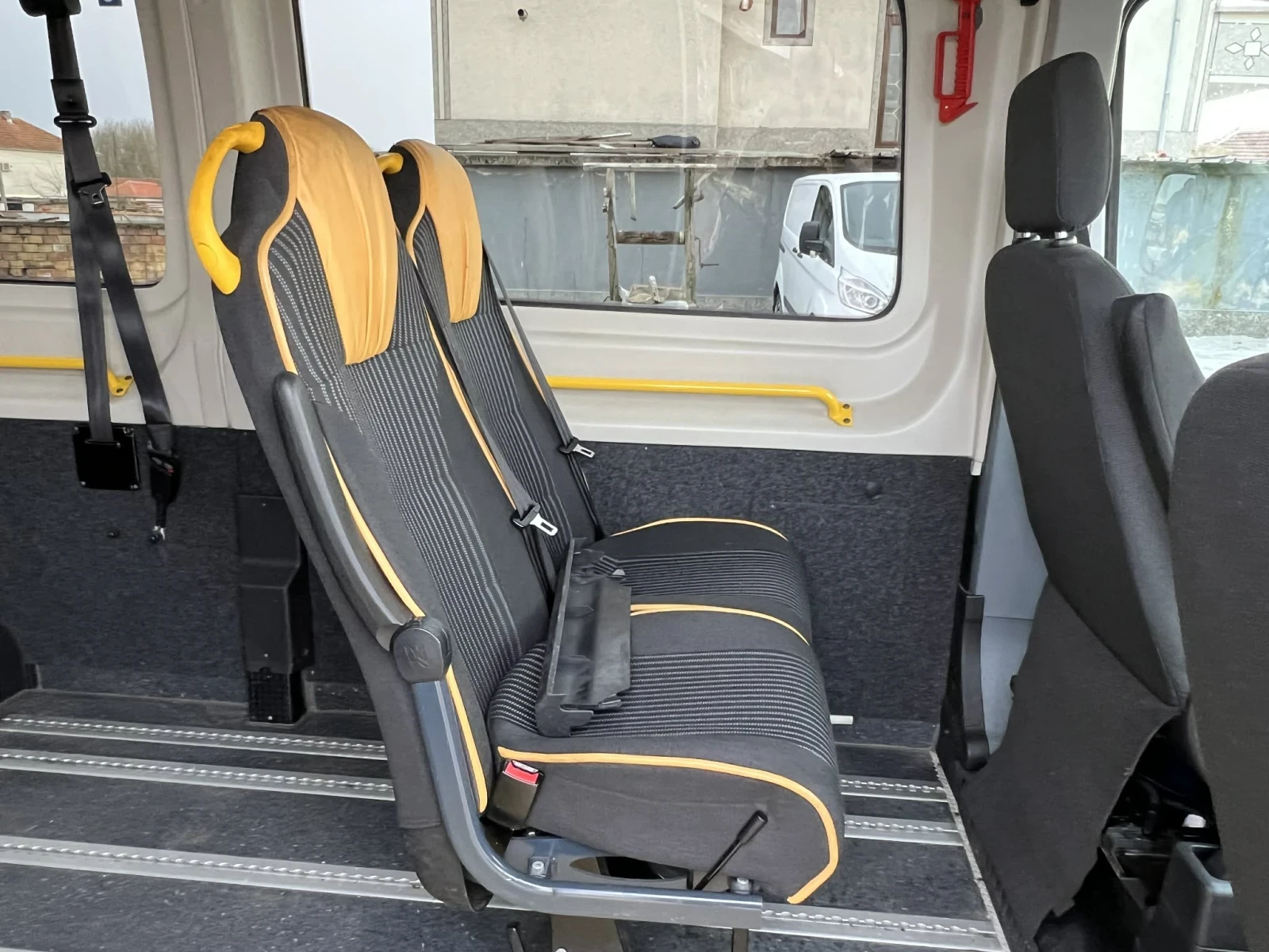 Ford Transit 9+ 1, снимка 9 - Бусове и автобуси - 53844110