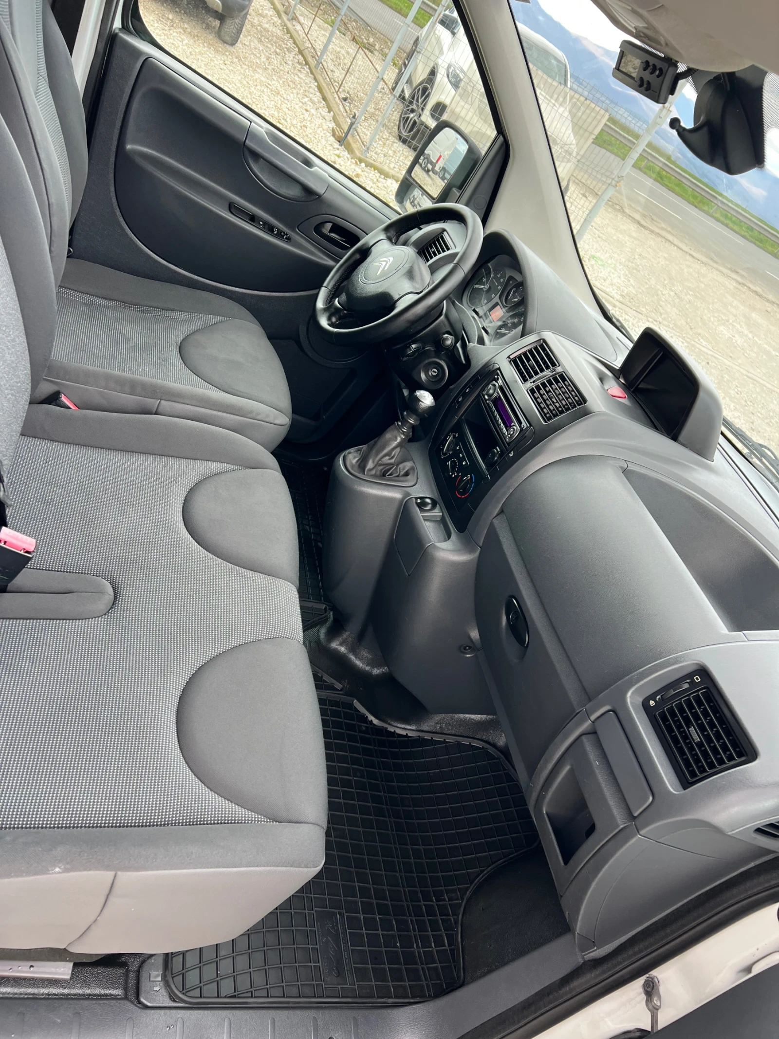 Citroen Jumpy 2.0 HDI-128 к.с-Хладилен, снимка 15 - Бусове и автобуси - 54151372