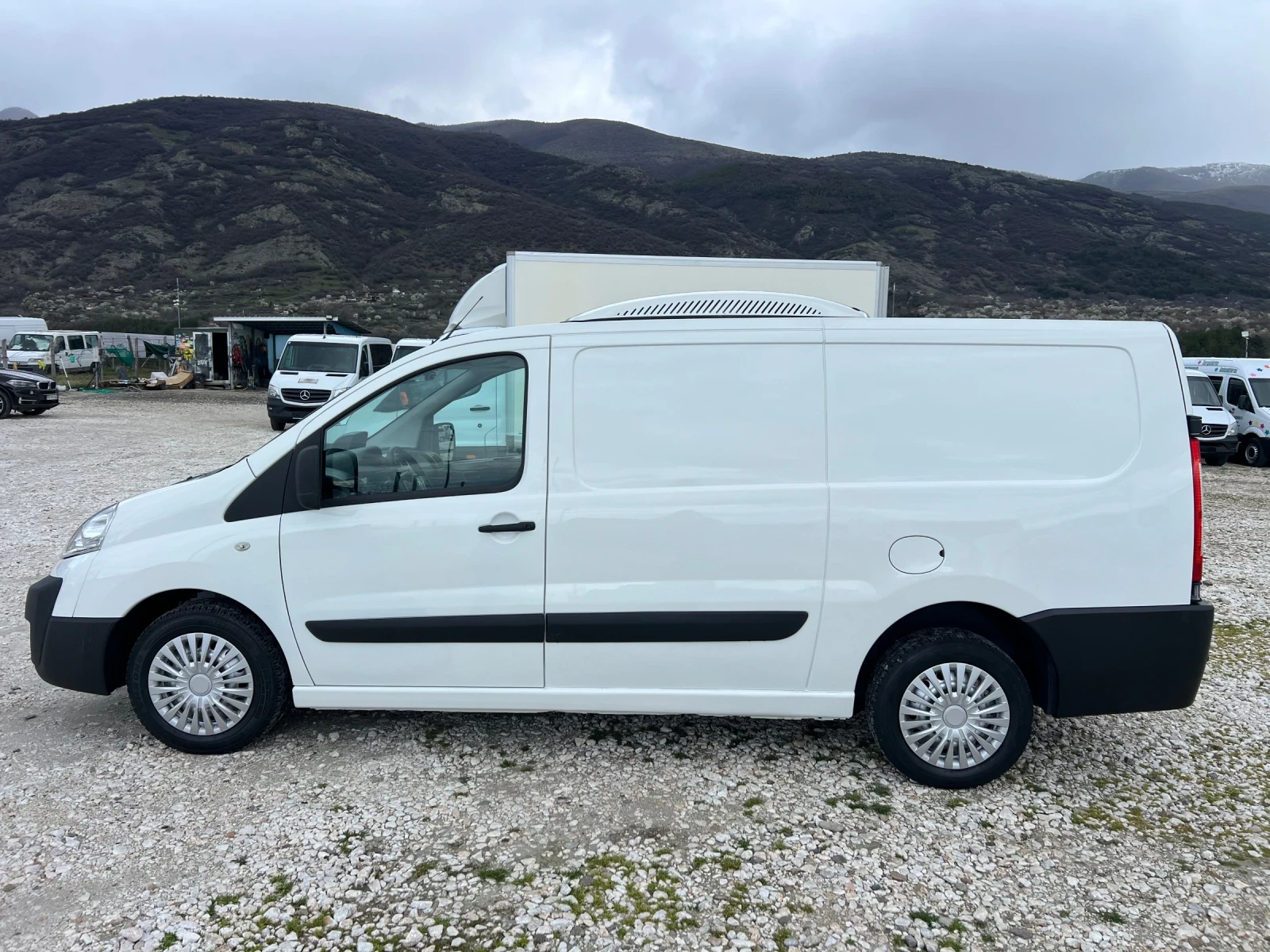 Citroen Jumpy 2.0 HDI-128 к.с-Хладилен, снимка 5 - Бусове и автобуси - 54151372