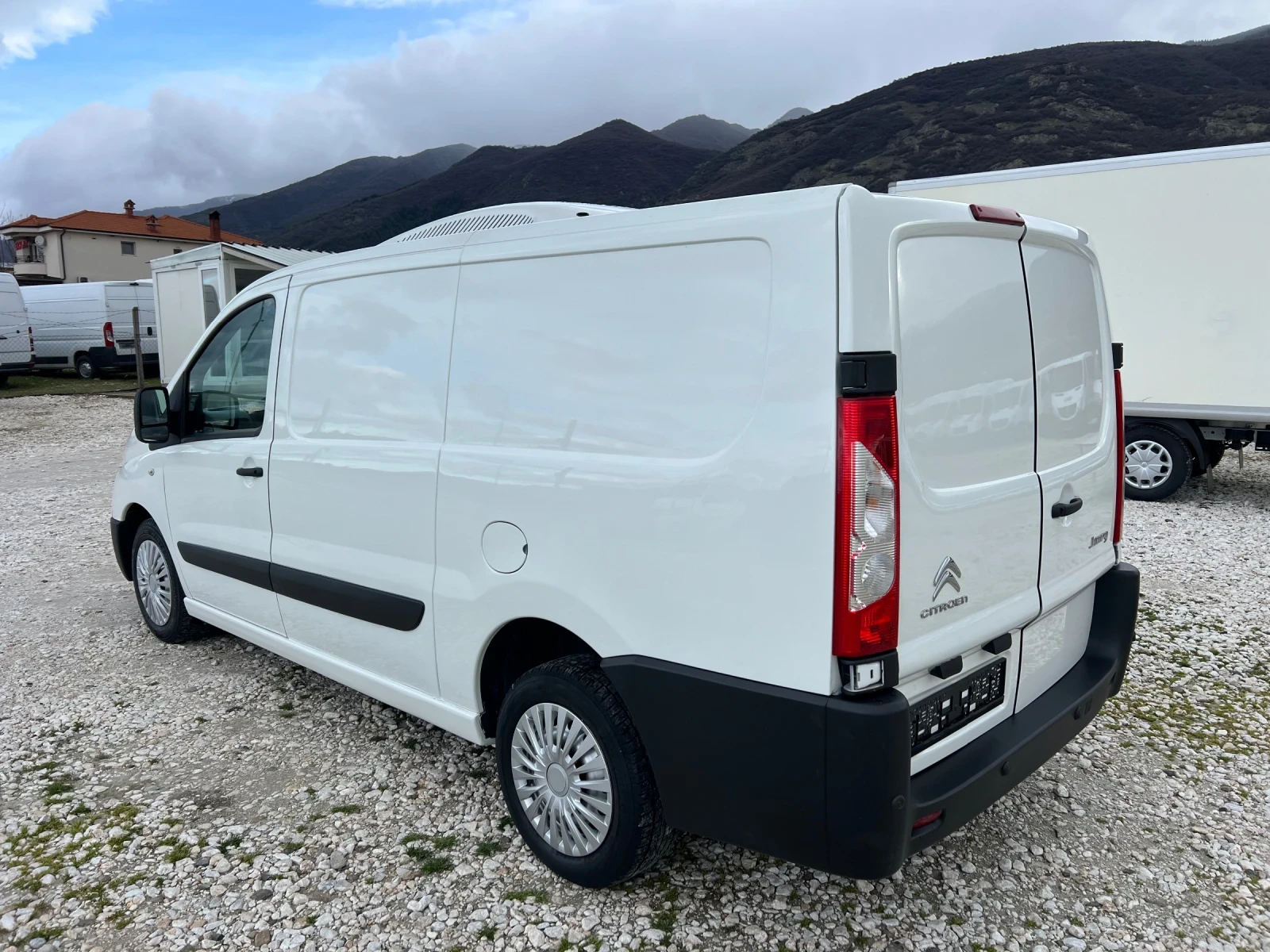 Citroen Jumpy 2.0 HDI-128 к.с-Хладилен, снимка 8 - Бусове и автобуси - 54151372