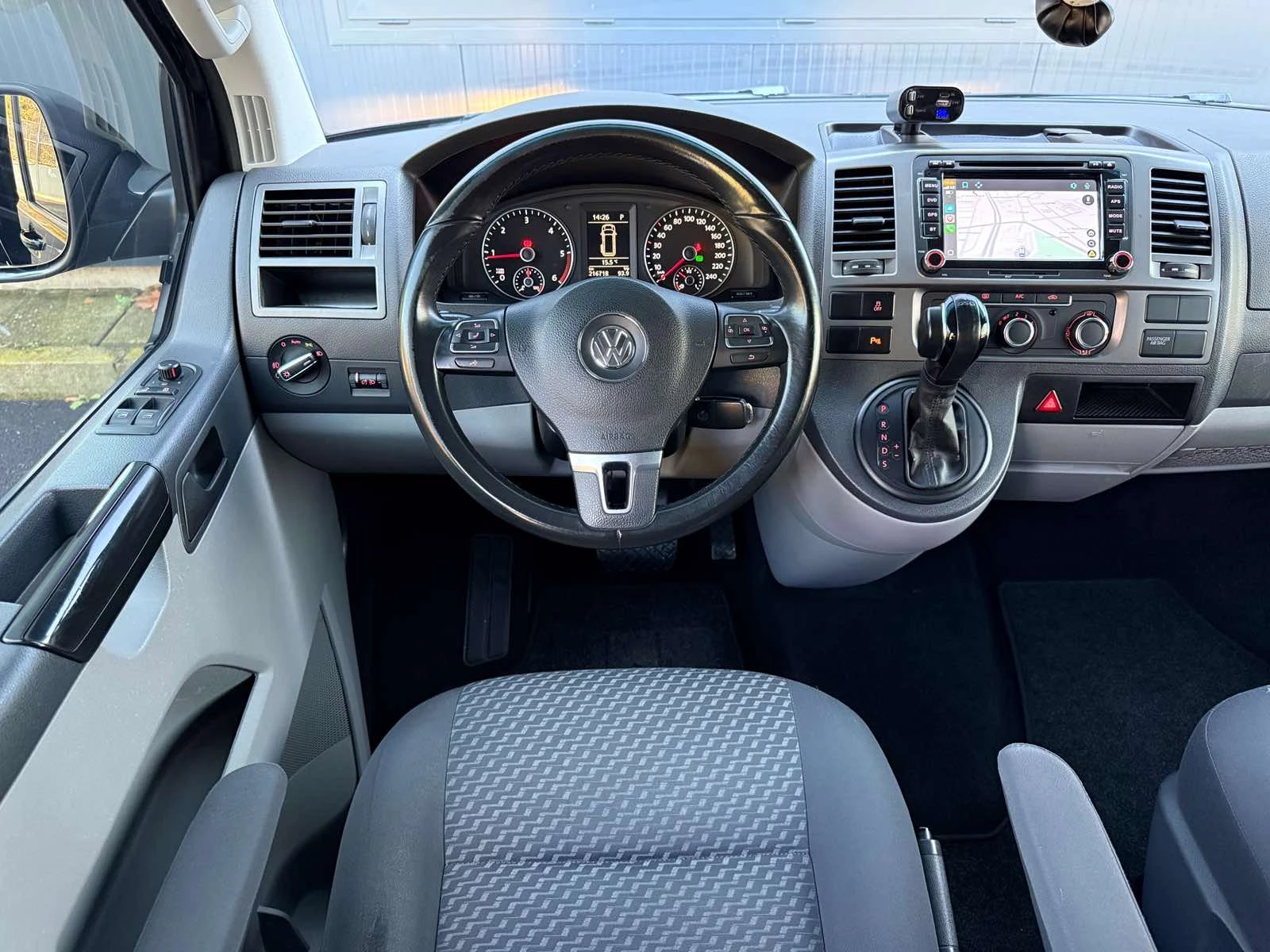 VW T5 AVTOMAT, снимка 9 - Бусове и автобуси - 56149997
