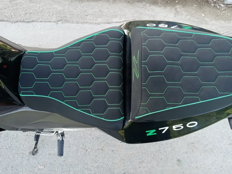 Kawasaki Z, снимка 13 - Мотоциклети и мототехника - 50408111