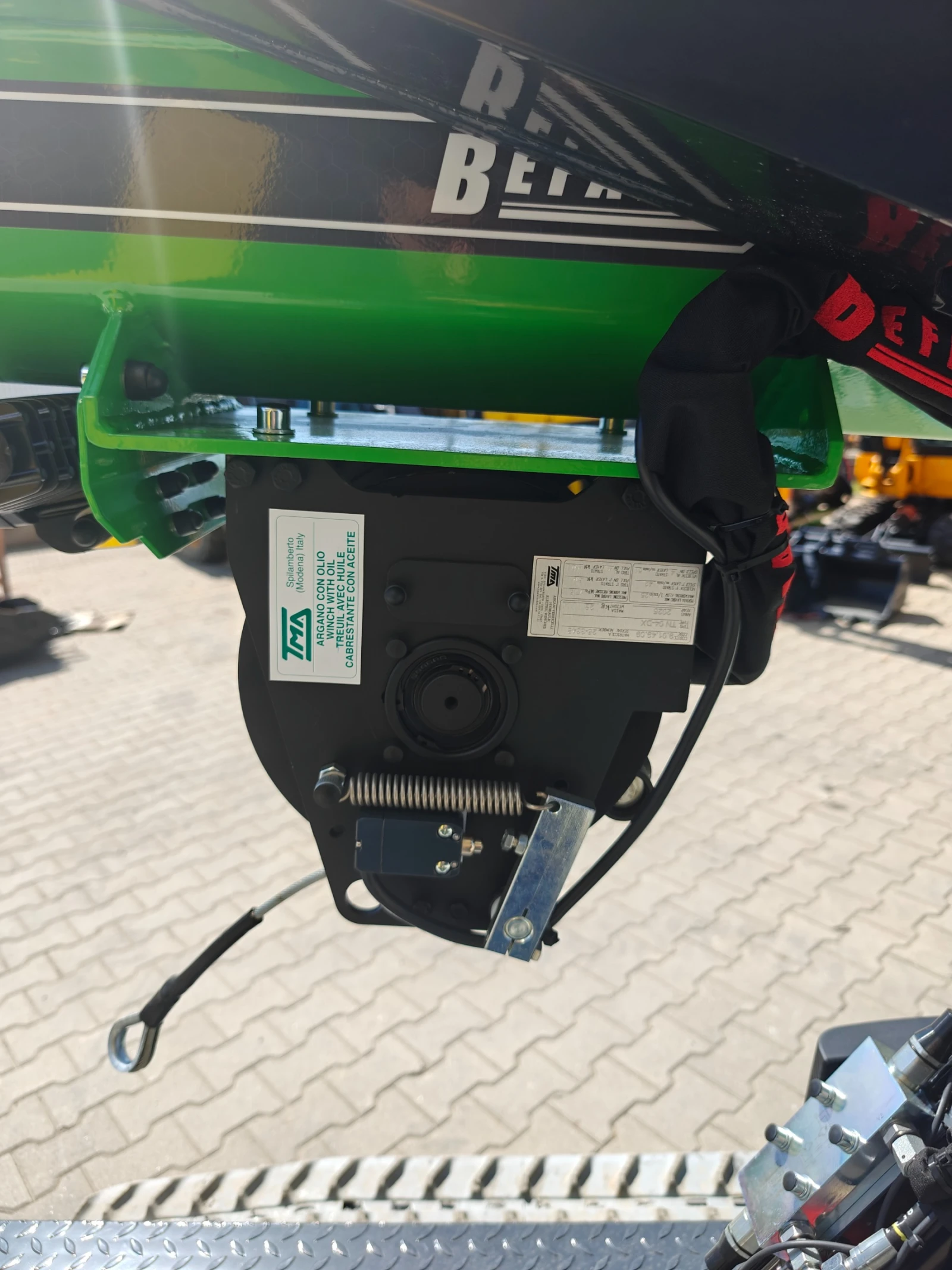Други специализирани машини Друга Мини кран Befard XM1200, 1500 кг - нов, снимка 17 - Индустриална техника - 55031599