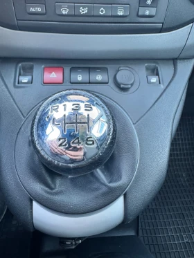 Peugeot Partner 1.6-120/ Navi/Waze/Подгрев/ - 11700 € / 22883.21 лв. - 69908711 11