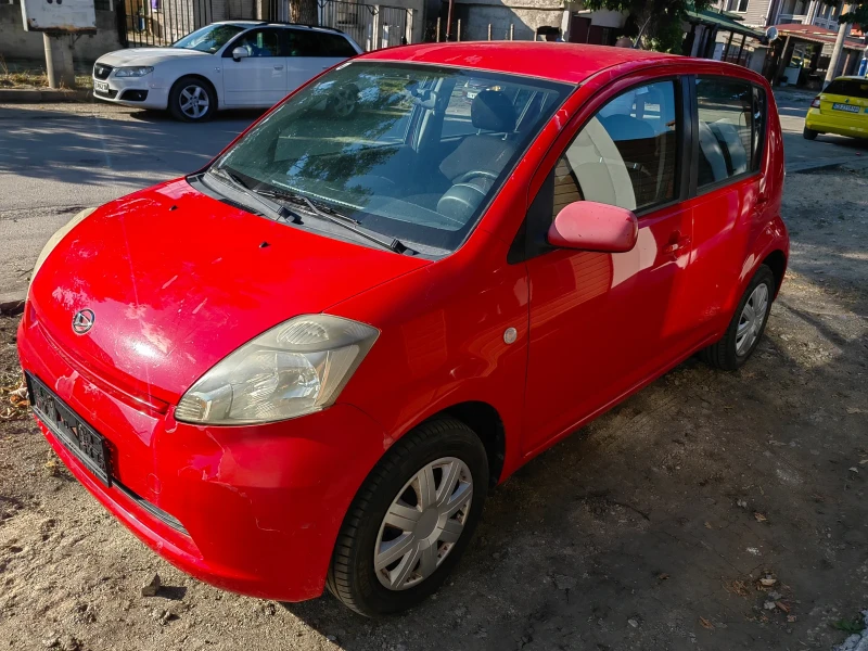 Daihatsu Sirion 1000сс 70кс, снимка 3 - Автомобили и джипове - 48001008