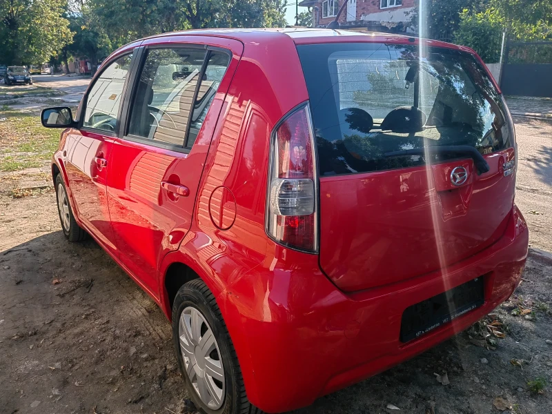 Daihatsu Sirion 1000сс 70кс, снимка 1 - Автомобили и джипове - 48001008