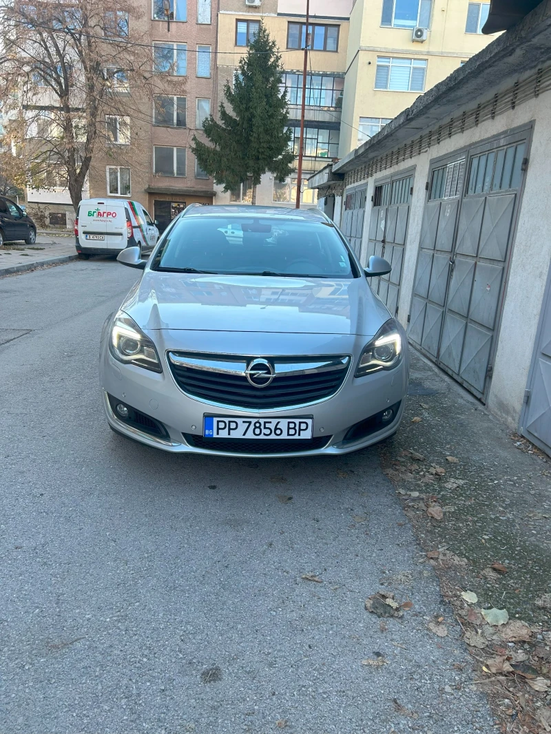 Opel Insignia 1.6 CDTI EcoFlex, снимка 2 - Автомобили и джипове - 48027539