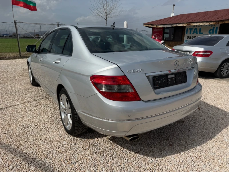 Mercedes-Benz C 200 Kompressor. Avangarde. Като нова!!!, снимка 6 - Автомобили и джипове - 49480535