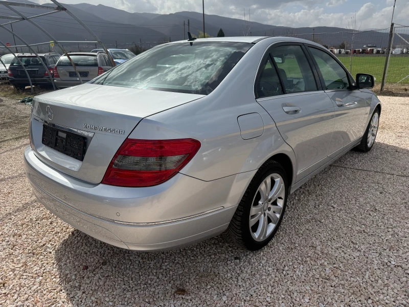 Mercedes-Benz C 200 Kompressor. Avangarde. Като нова!!!, снимка 7 - Автомобили и джипове - 49480535