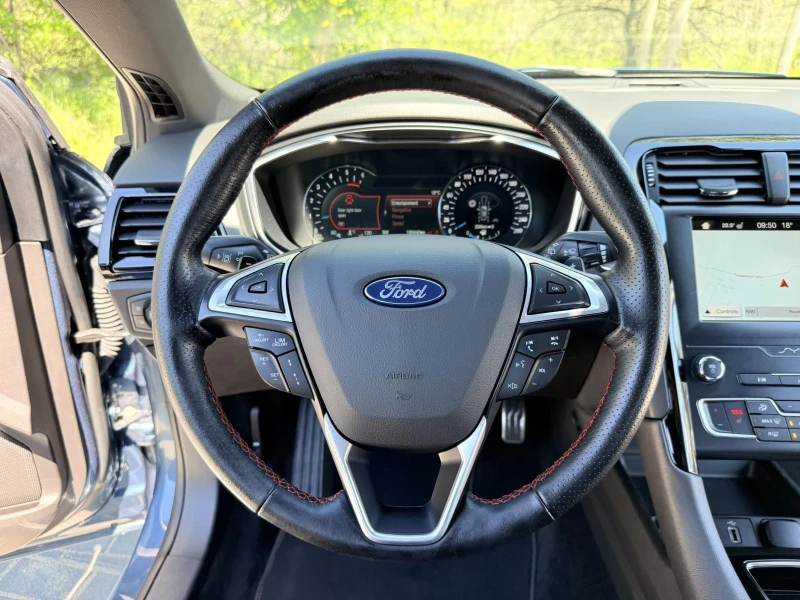 Ford Mondeo TDCI EcoBlue ST-Line , снимка 16 - Автомобили и джипове - 52176040