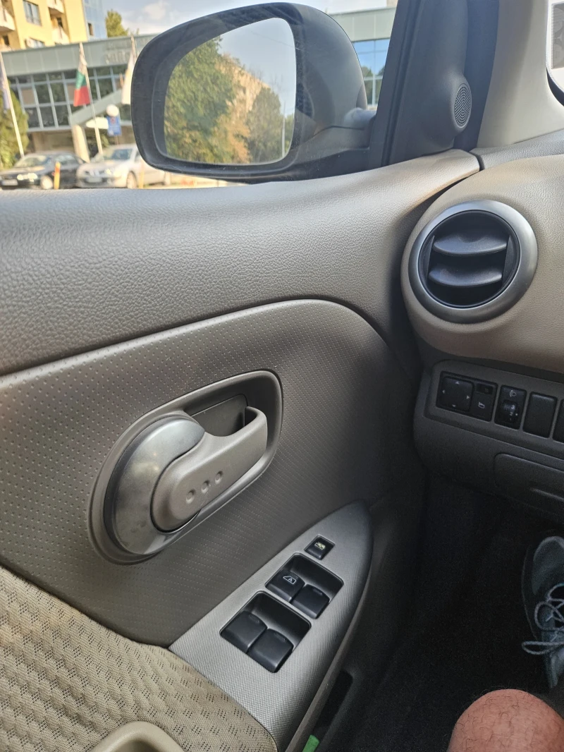 Nissan Note, снимка 5 - Автомобили и джипове - 51116619