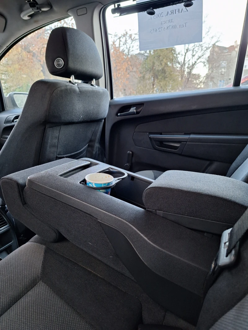 Opel Zafira, снимка 11 - Автомобили и джипове - 52392149