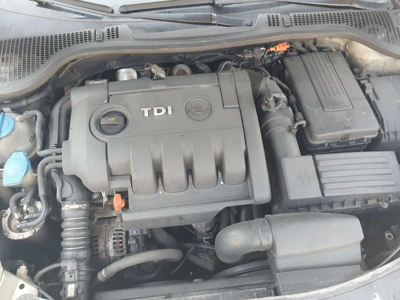 Skoda Octavia Scout 2, 0 tdi 140 hp 4x4, снимка 14 - Автомобили и джипове - 51615119