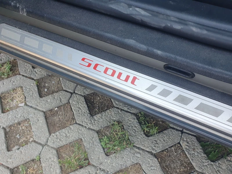 Skoda Octavia Scout 2, 0 tdi 140 hp 4x4, снимка 11 - Автомобили и джипове - 51615119