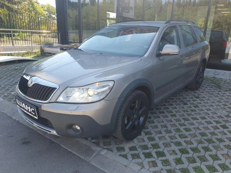 Skoda Octavia Scout 2, 0 tdi 140 hp 4x4, снимка 5 - Автомобили и джипове - 51615119