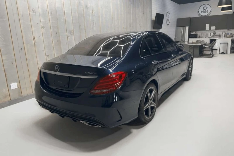 Mercedes-Benz C 300 * CARFAX * ЦЕНА ДО БГ, снимка 4 - Автомобили и джипове - 53370595