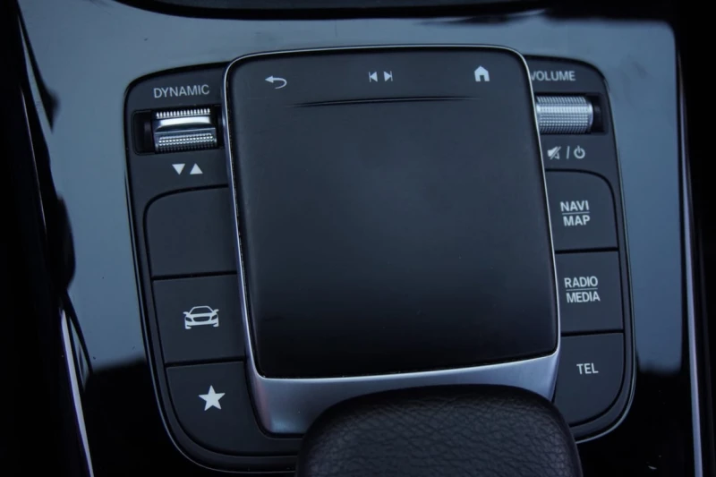 Mercedes-Benz A 220 * CARFAX * ПОДГРЕВИ * ШИБИДАХ * КАМЕРА, снимка 17 - Автомобили и джипове - 53387535