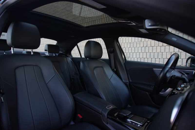 Mercedes-Benz A 220 * CARFAX * ПОДГРЕВИ * ШИБИДАХ * КАМЕРА, снимка 5 - Автомобили и джипове - 53387535