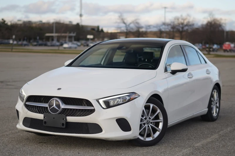 Mercedes-Benz A 220 * CARFAX * ПОДГРЕВИ * ШИБИДАХ * КАМЕРА