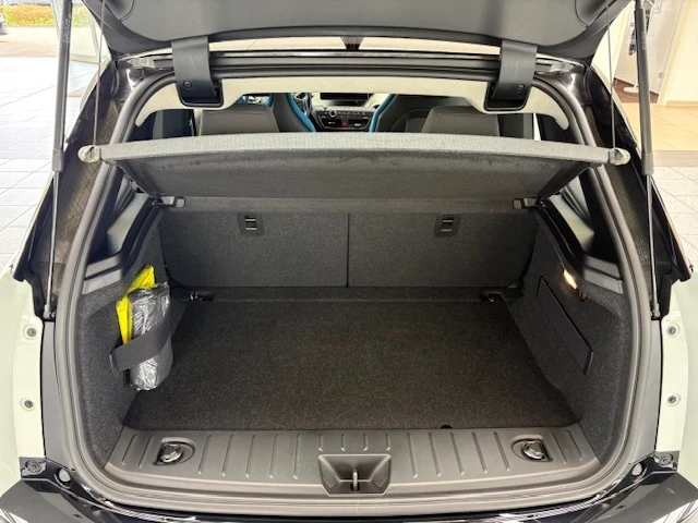 BMW i3 120ah Термопомпа, снимка 3 - Автомобили и джипове - 53258706