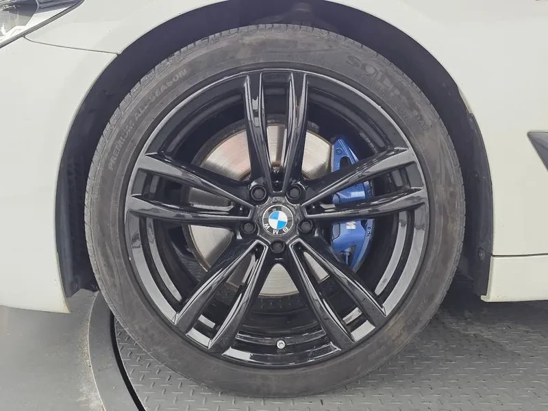 BMW 530  G30I. M PACK, снимка 5 - Автомобили и джипове - 55733991