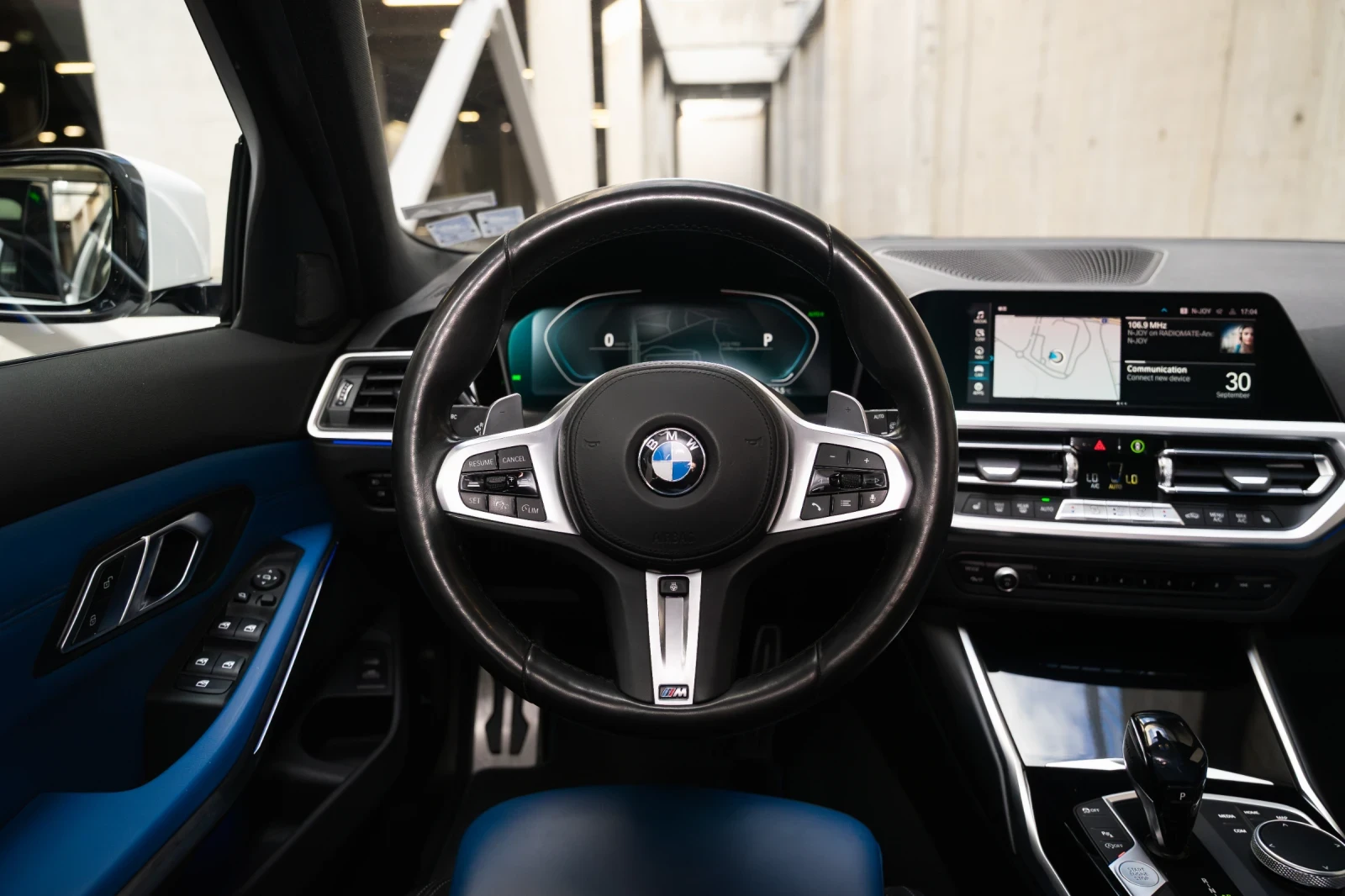 BMW 330 d* Individual* Laser* M-Pack - изображение 9