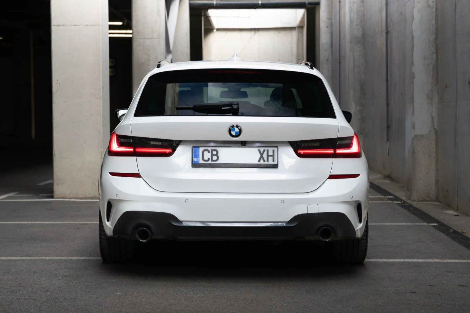 BMW 330 d* Individual* Laser* M-Pack - изображение 3