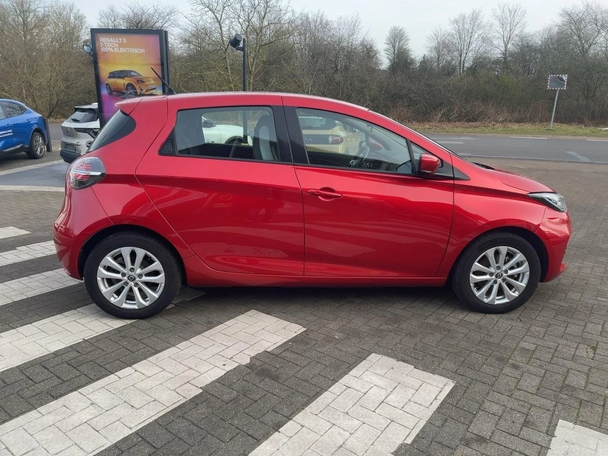 Renault Zoe R110 52kWh_Камера_Преден/Зад.пактр_Подгрев_QI - изображение 2