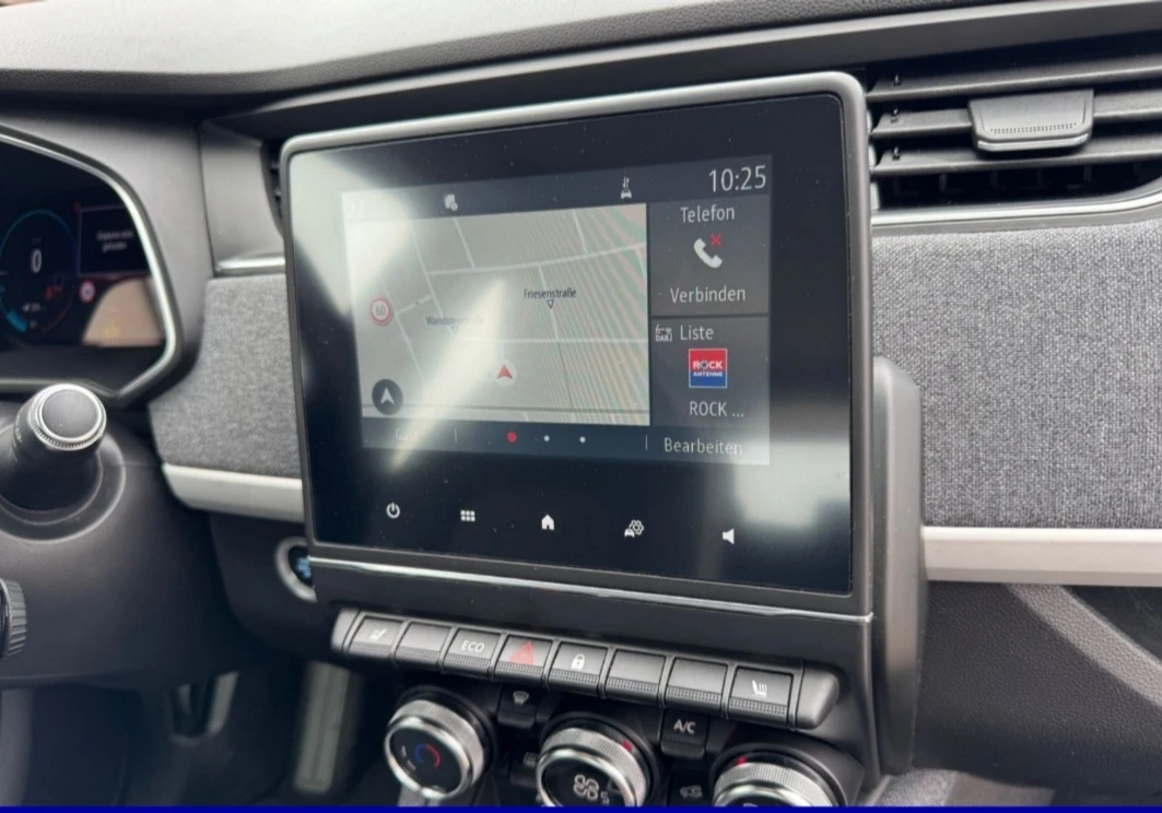 Renault Zoe R110 52kWh_Камера_Преден/Зад.пактр_Подгрев_QI - изображение 10