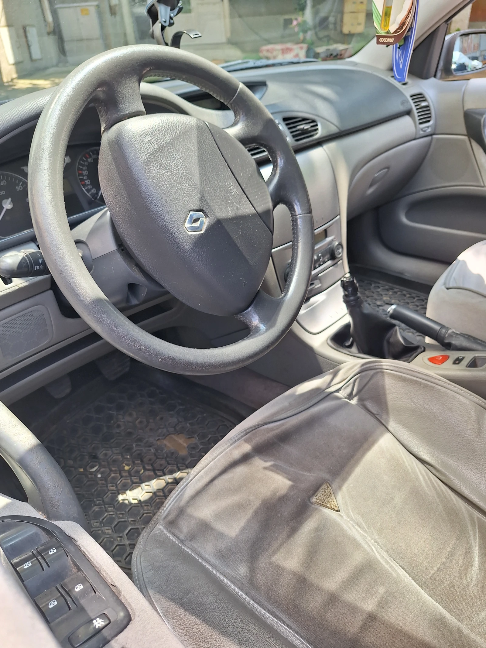 Renault Laguna  - изображение 7