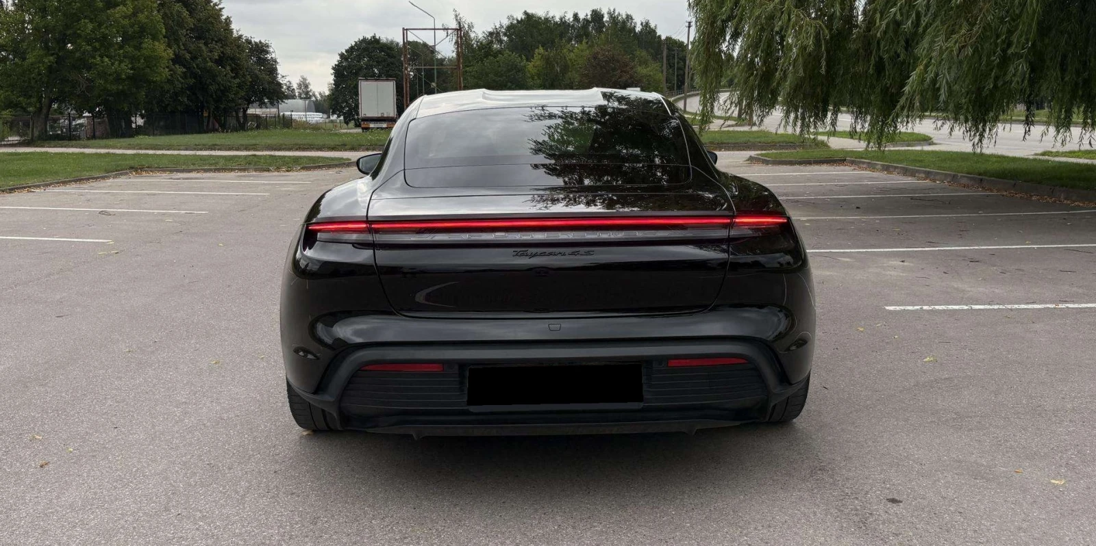 Porsche Taycan 4S Performance Plus - изображение 6