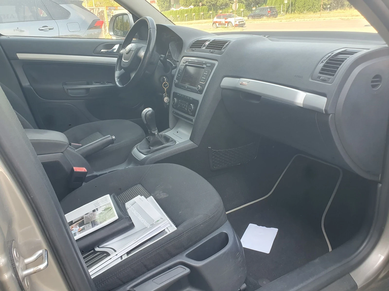 Skoda Octavia Scout 2, 0 tdi 140 hp 4x4 | Mobile.bg   13