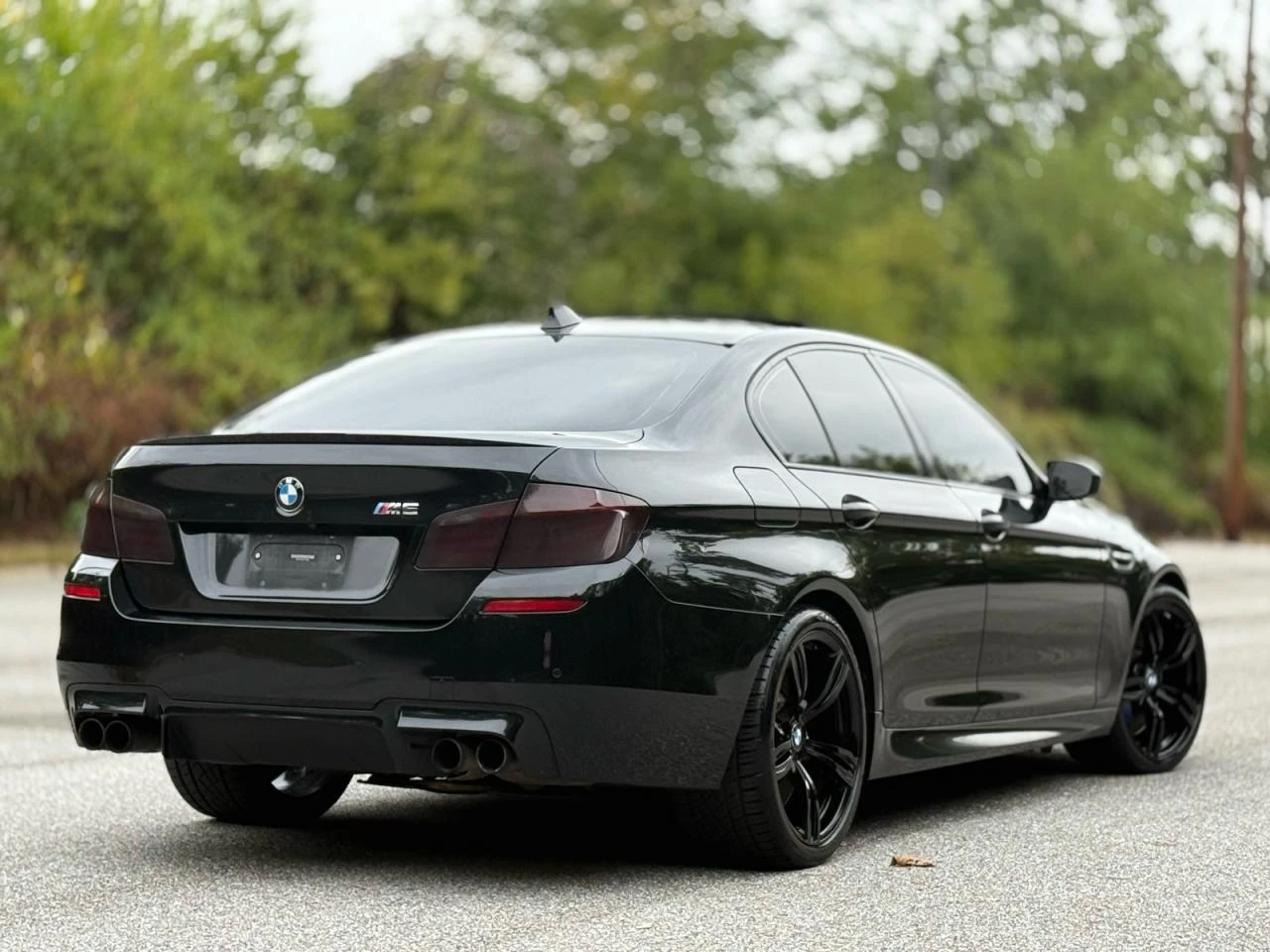 BMW M5 AUTOMATIC * * CARFAX * * АВТО КРЕДИТ * *  - изображение 4