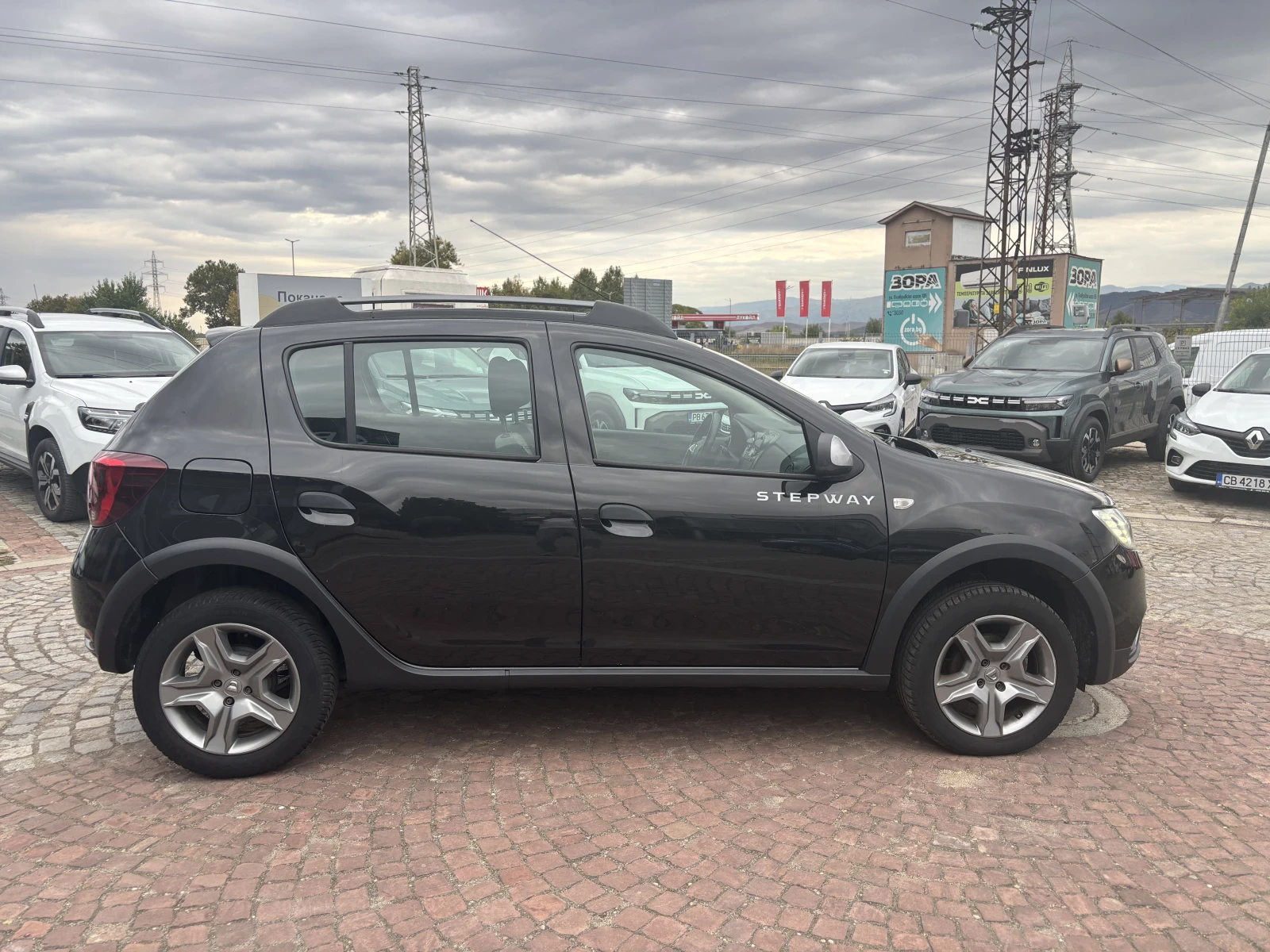 Dacia Sandero Stepway Blue dCi 95 к.с. Дизел Stop & Start BVM5 - изображение 3