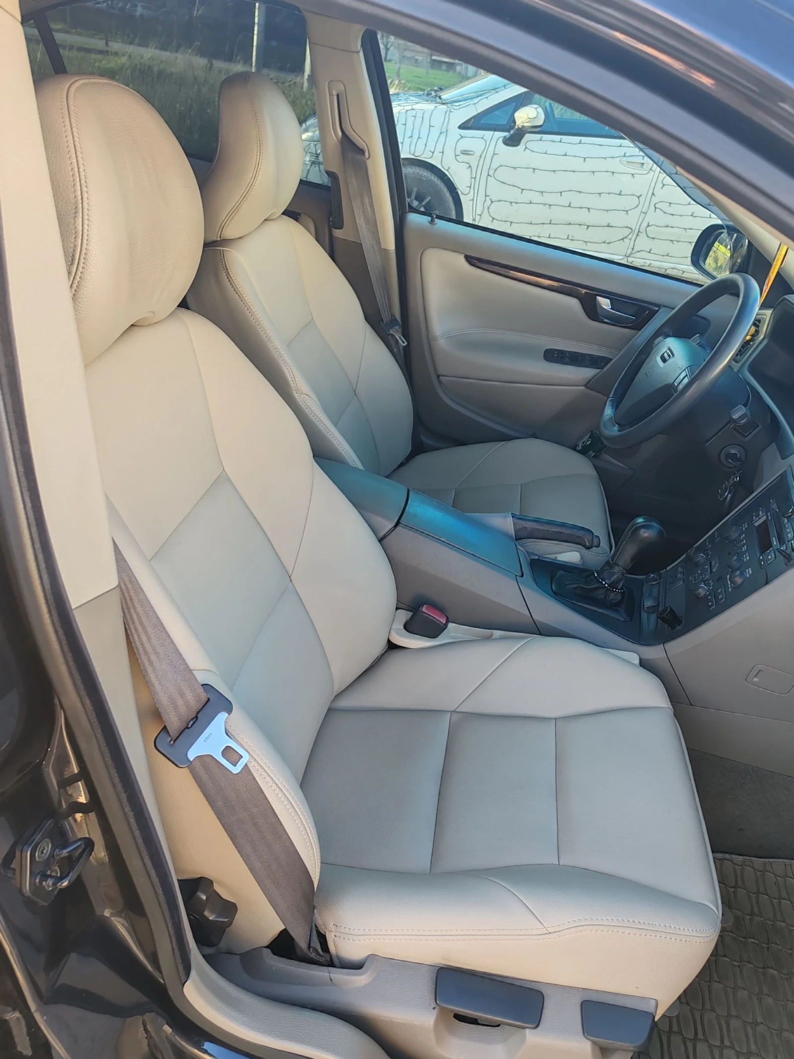 Volvo S60  - изображение 5