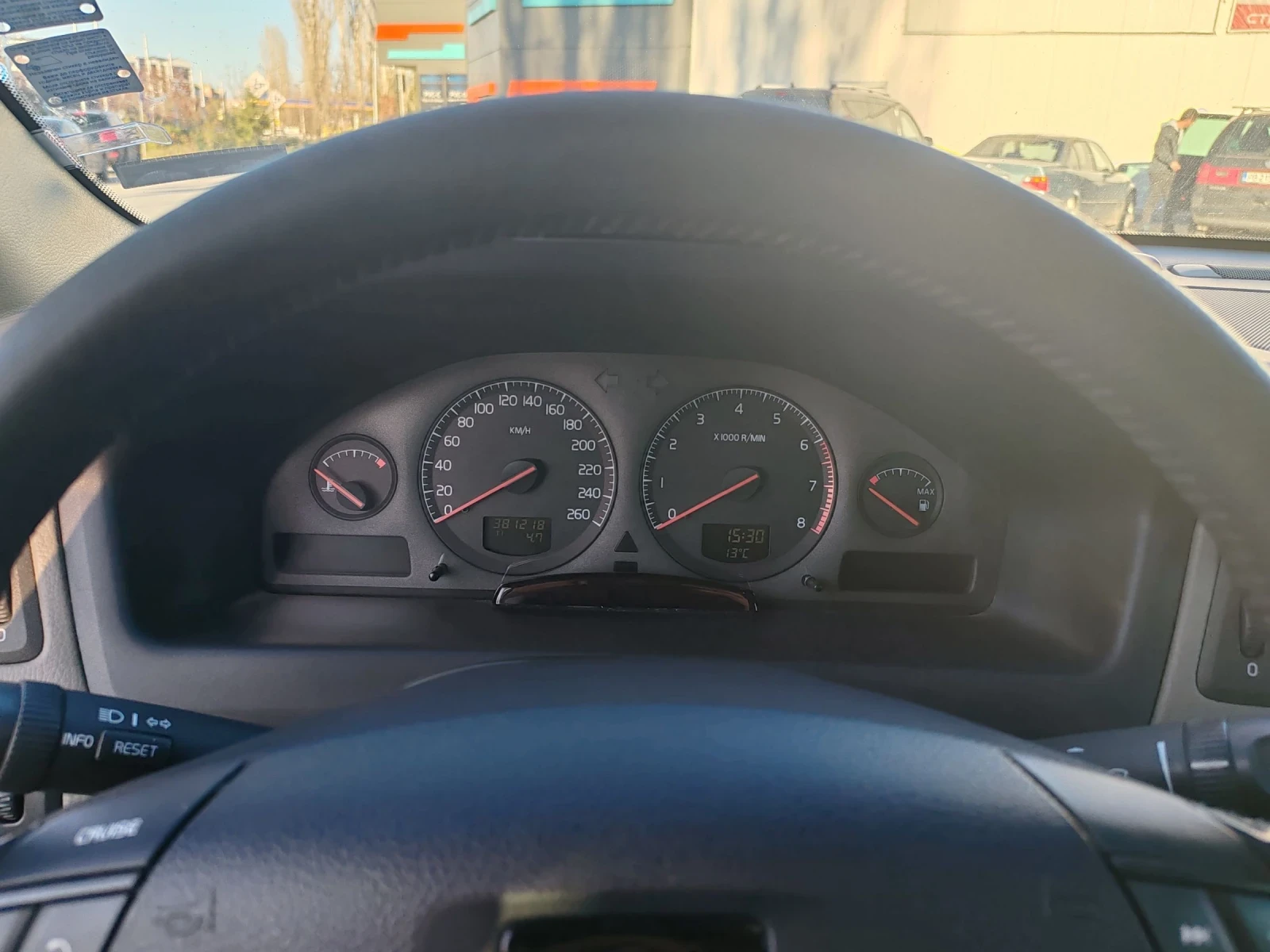 Volvo S60  - изображение 9