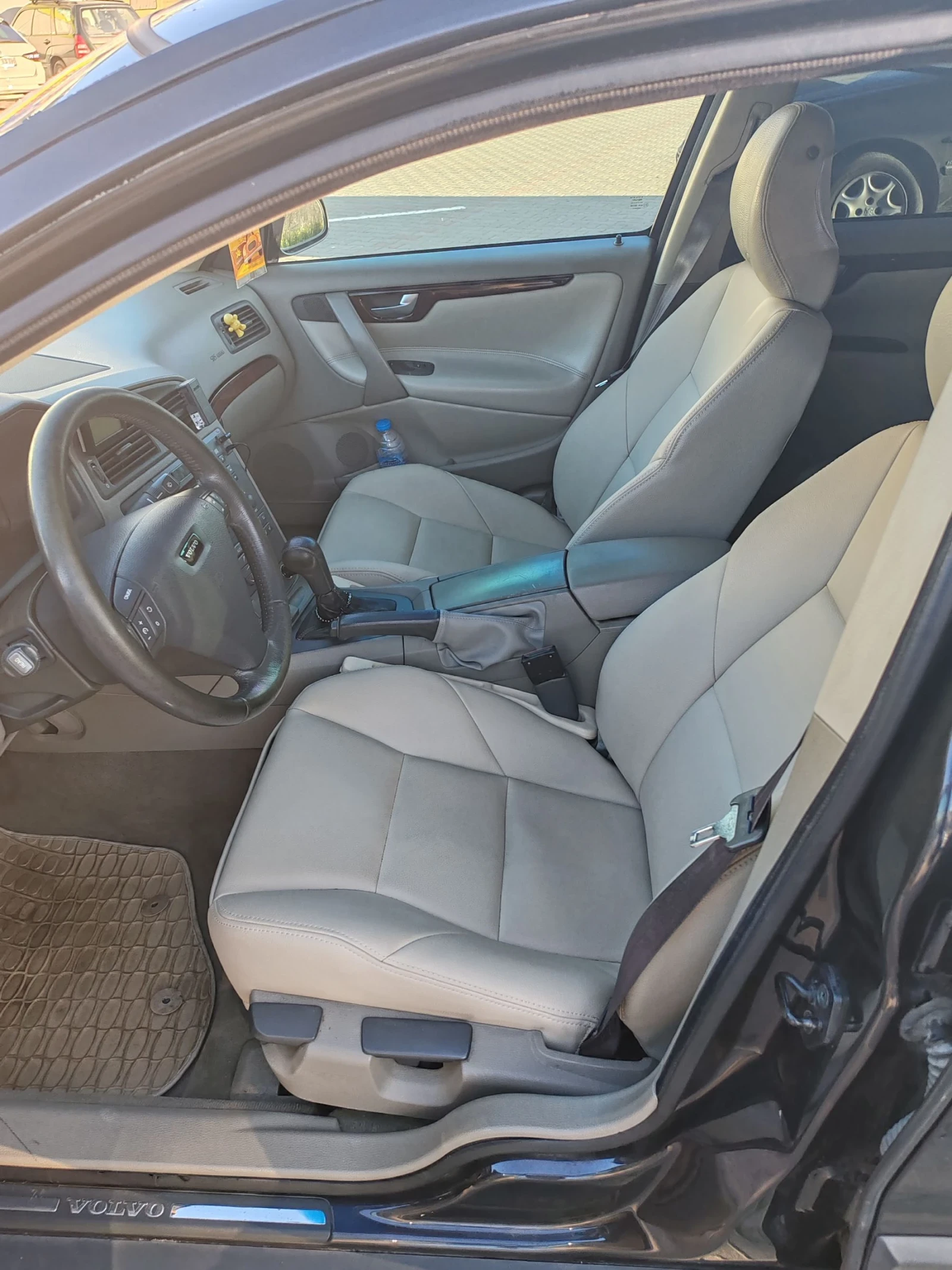 Volvo S60  - изображение 8