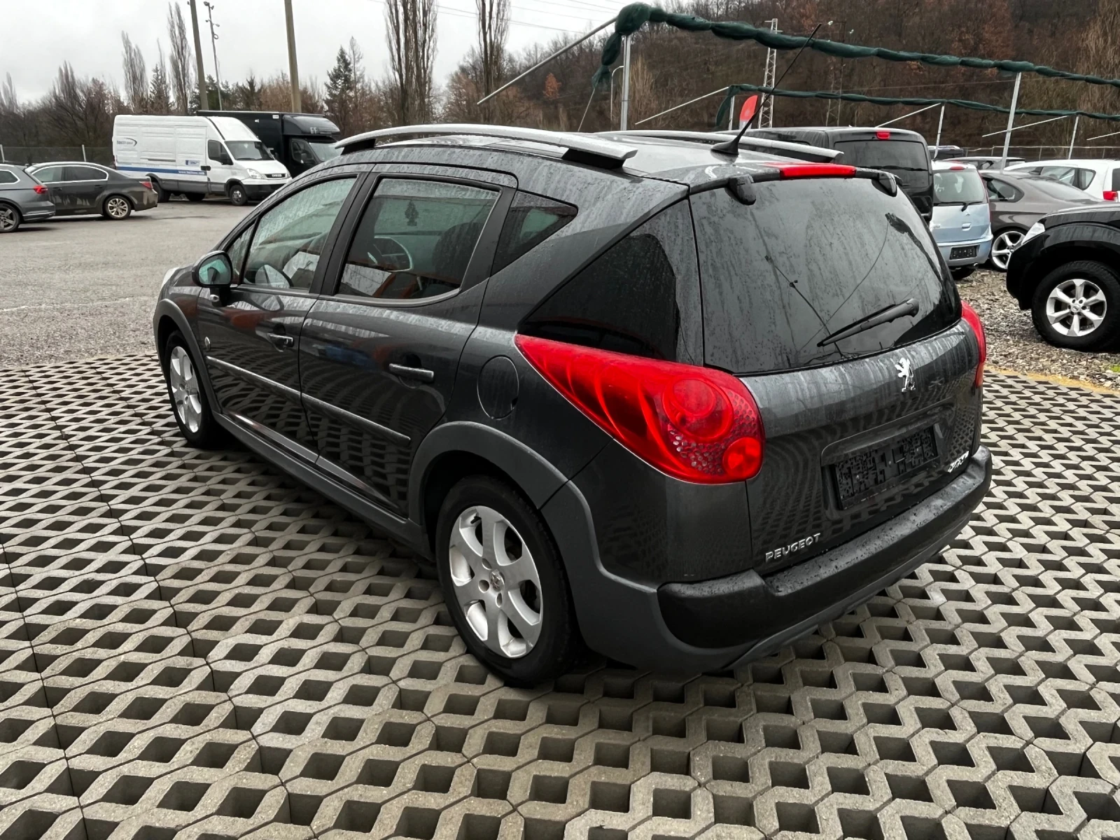 Peugeot 207 SW Outdoor Panorama Кожа - изображение 3